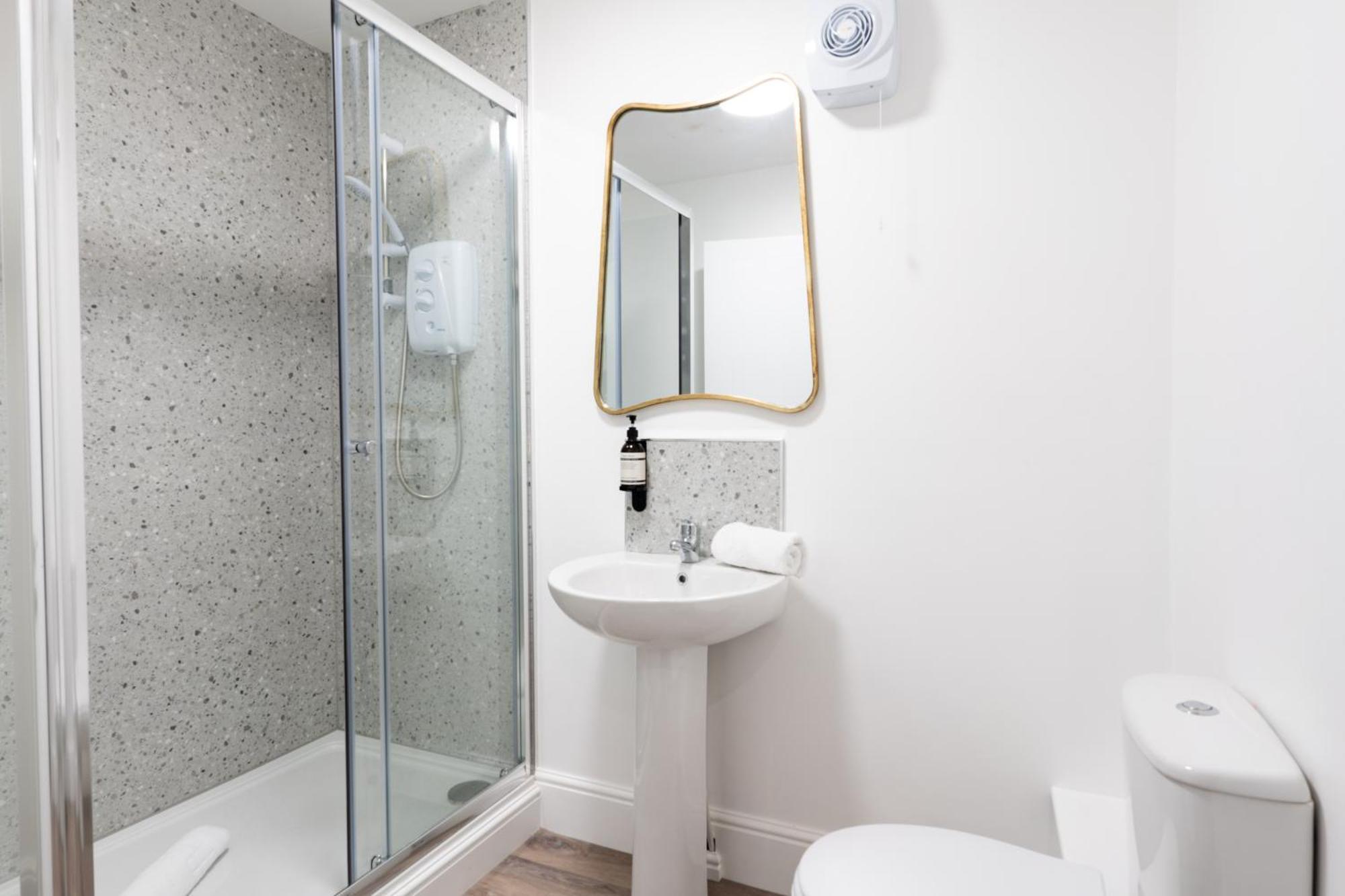 Wellington Place I Your Apartment بريستول المظهر الخارجي الصورة
