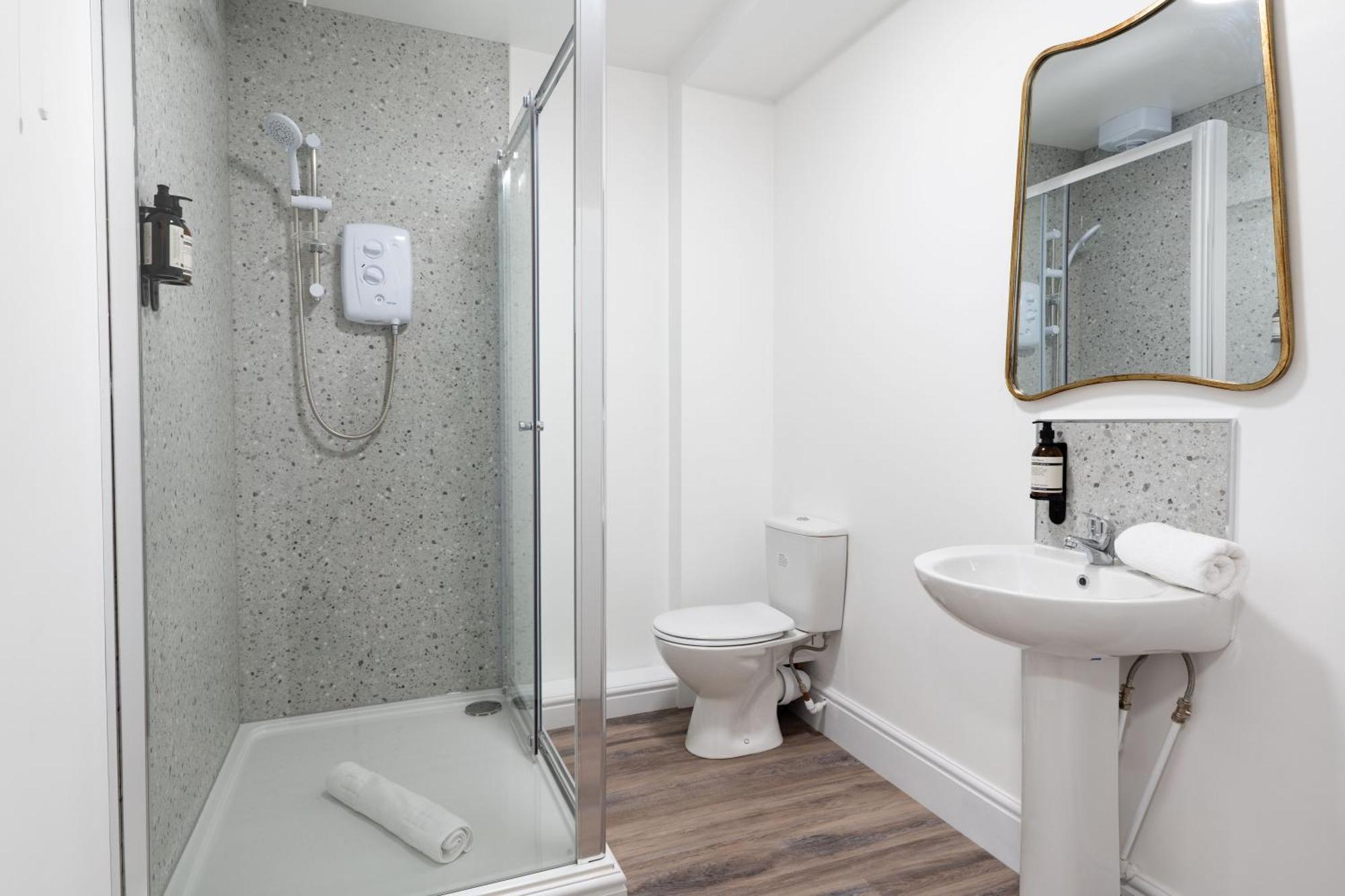 Wellington Place I Your Apartment بريستول المظهر الخارجي الصورة